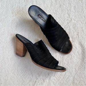 Paul green nubuck peep toe heeled mules